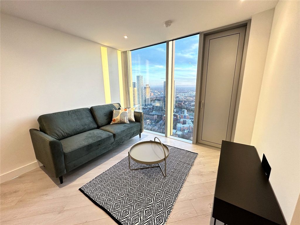 Property photo 2 of 37 Picture No. 02