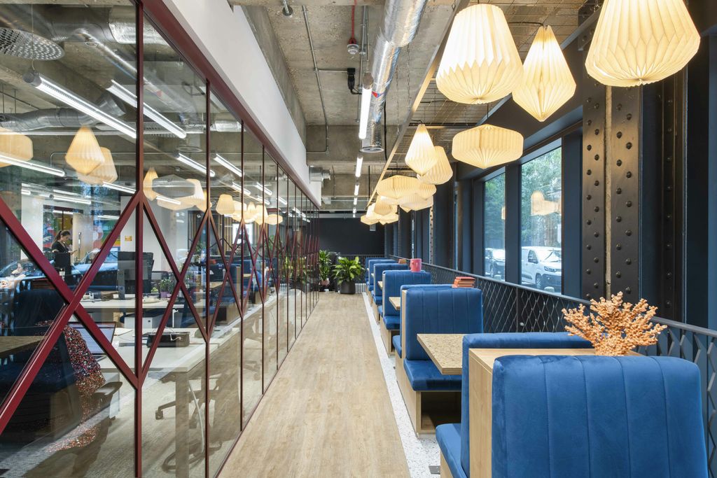 Property photo 2 of 18 Breakout Spaces.Jpg