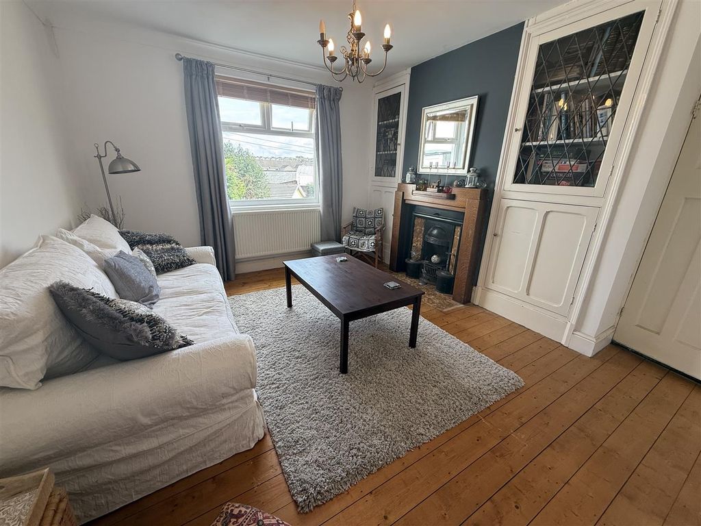 Property photo 2 of 29 Rear Sitting Room