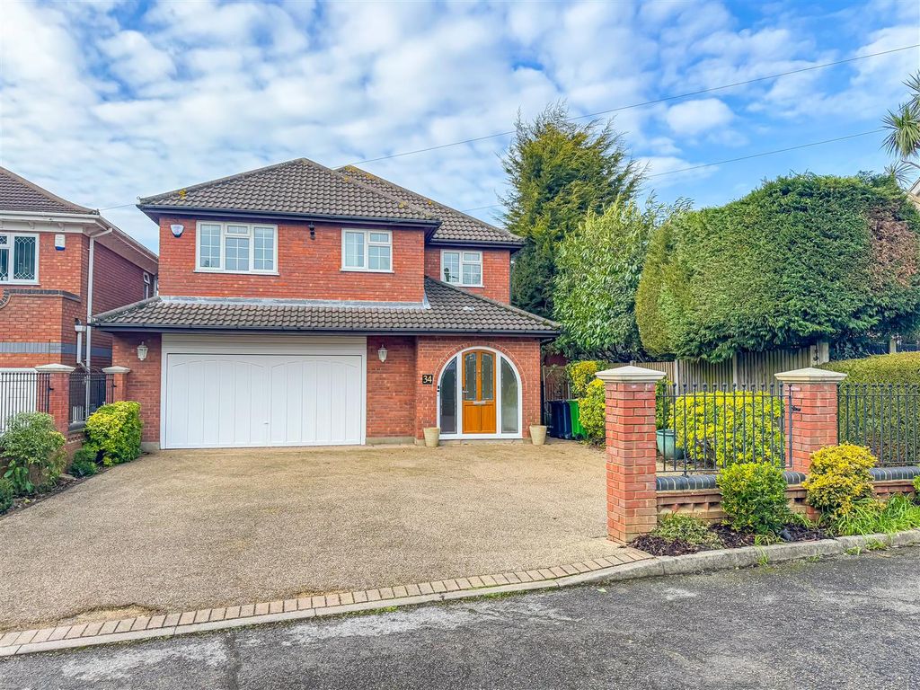Property photo 1 of 33