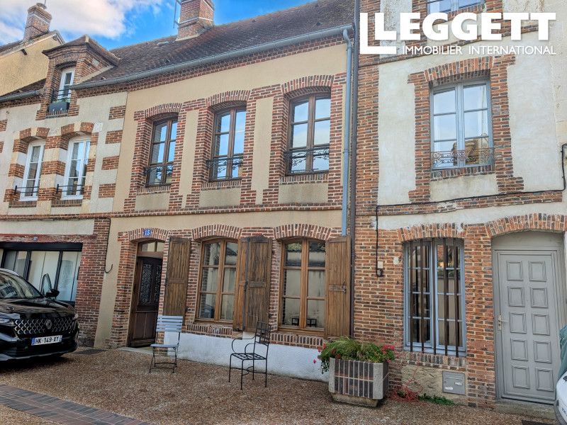 Property photo 1 of 10