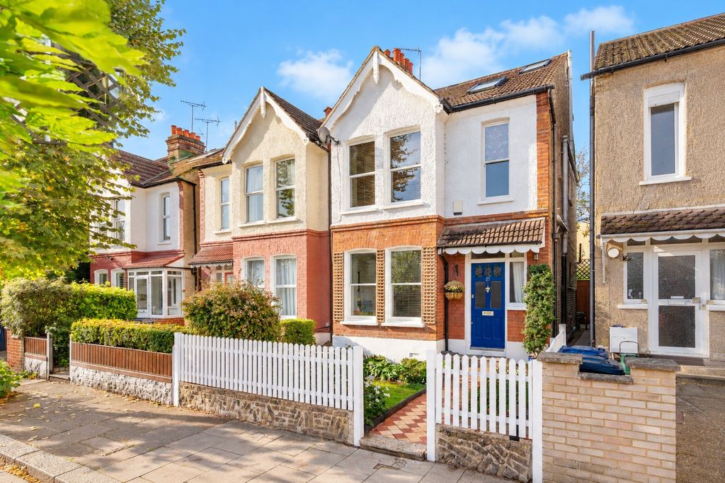 Property photo 1 of 16