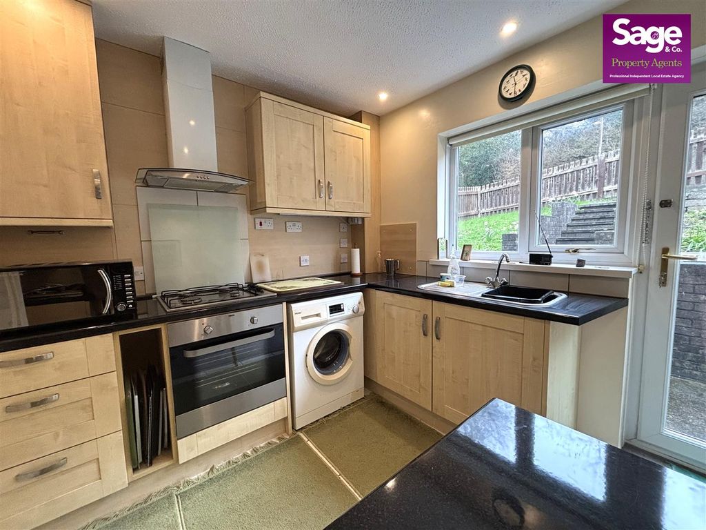 Property photo 3 of 24 Image00011.Jpeg