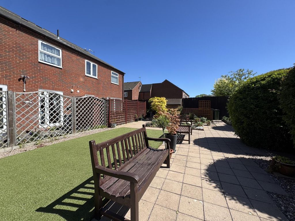 Additional image 9 of 2 bed flat for saleBakery Close, Cosby, Leicester LE9