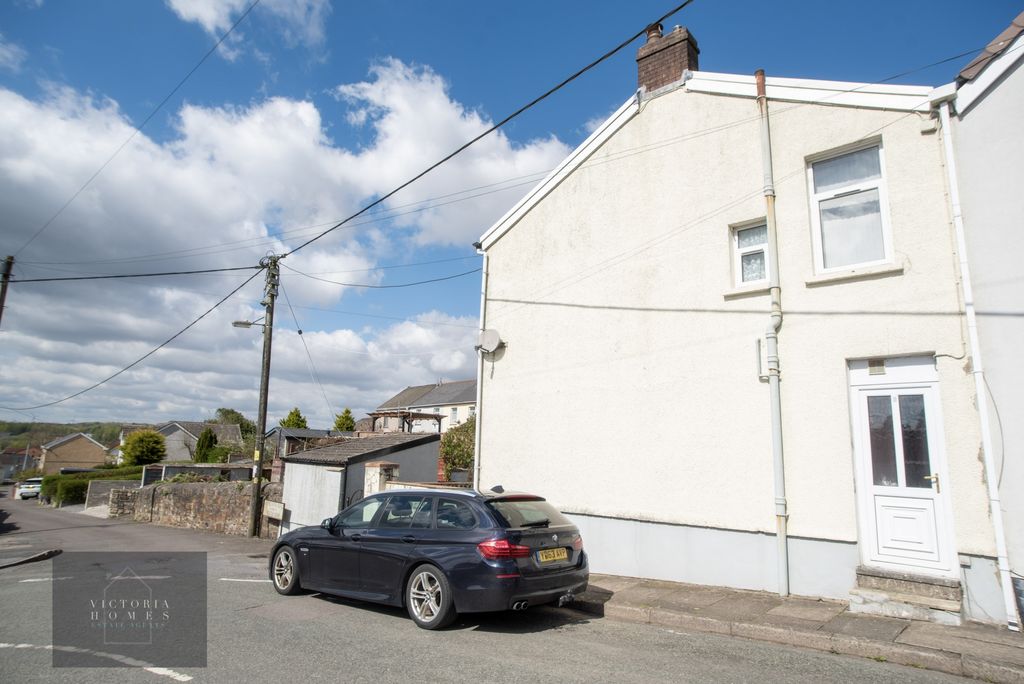 Property photo 3 of 43 Photo 3