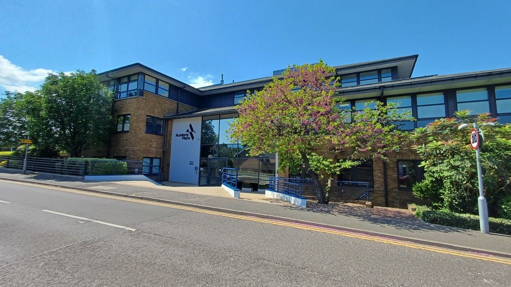 Property photo 1 of 7 Photo 15