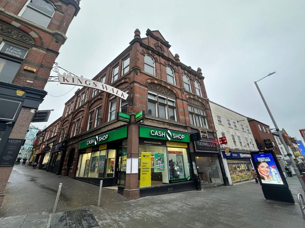 Property photo 2 of 13