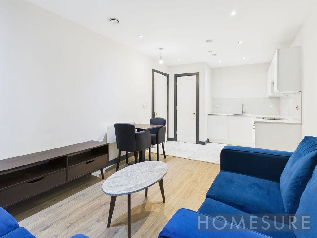 Property photo 2 of 5