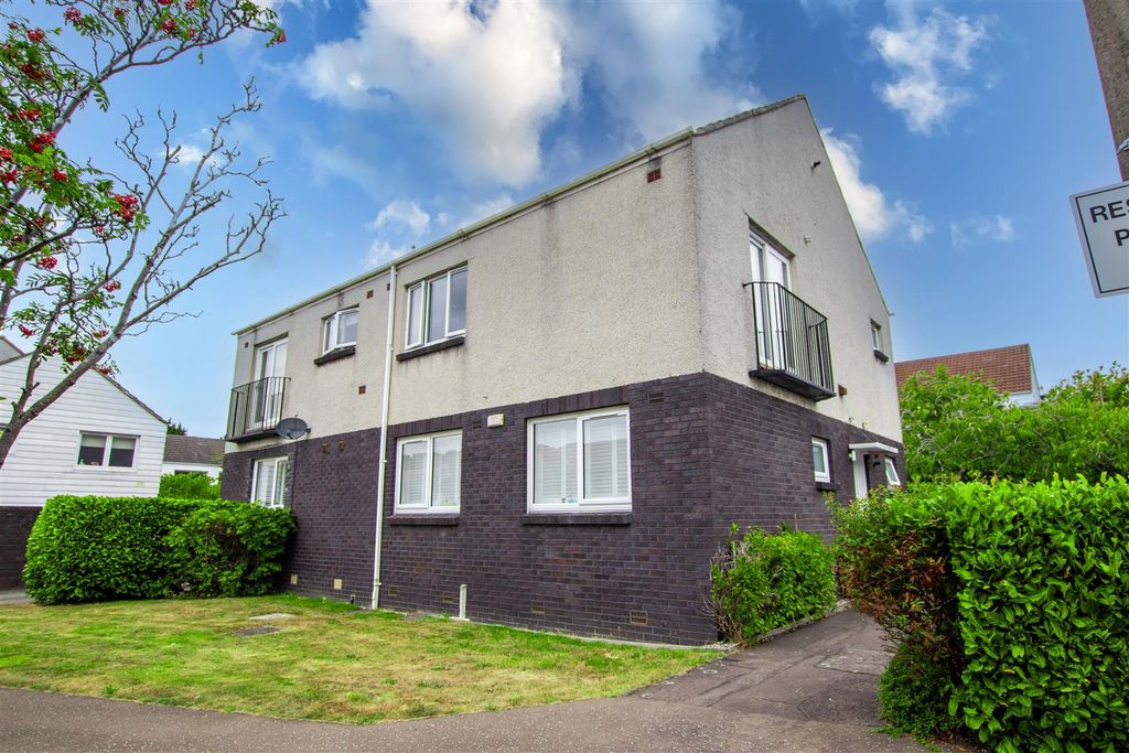 Property photo 1 of 17 External.Front.2.Jpg