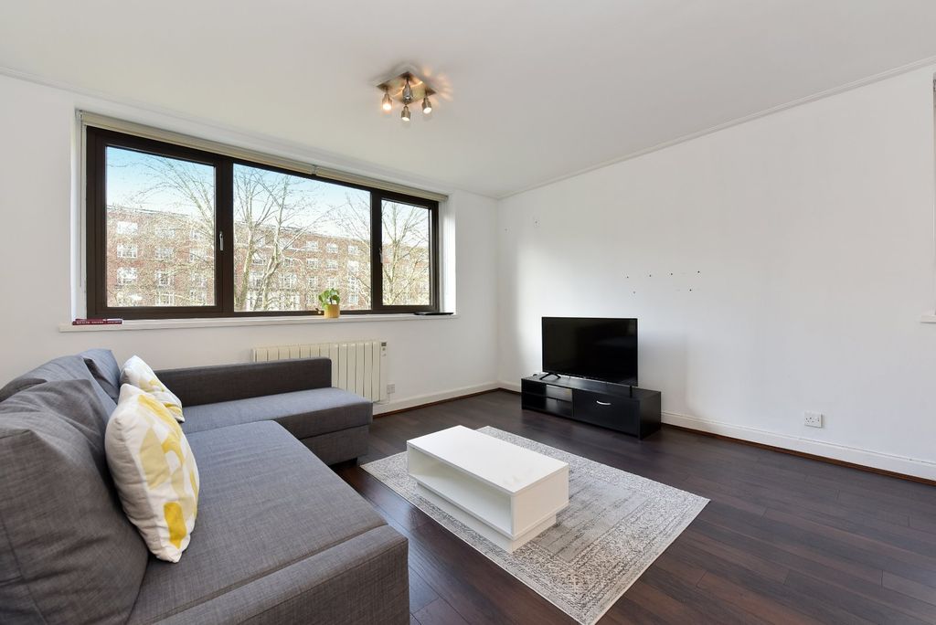 Property photo 3 of 12 Picture No. 28