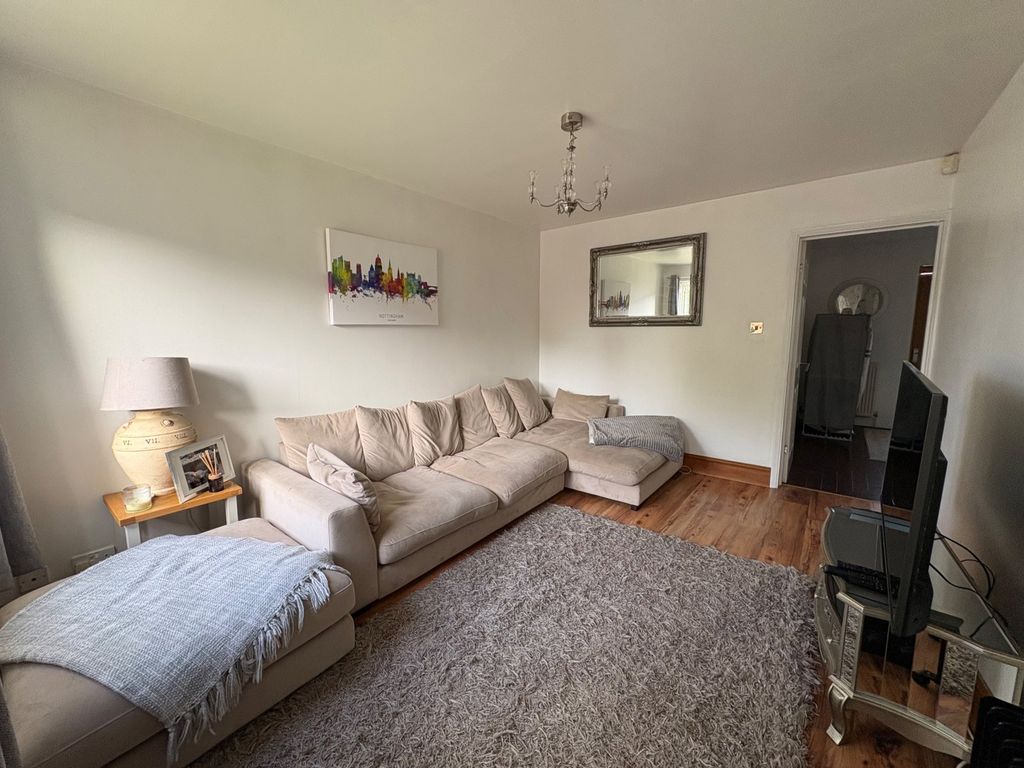 Property photo 3 of 25