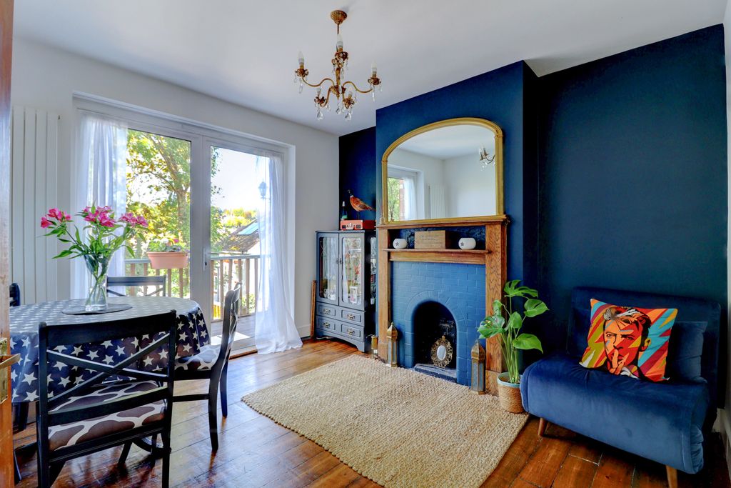 Property photo 3 of 13 Picture No. 12