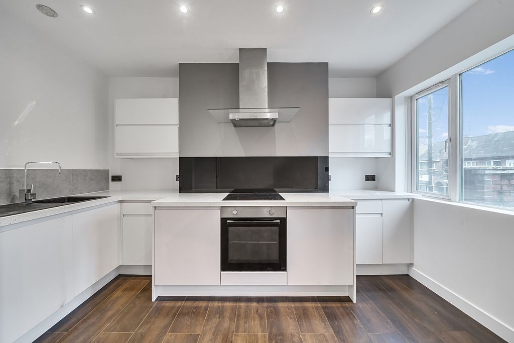 Property photo 2 of 20 1380304-4-69132F4...