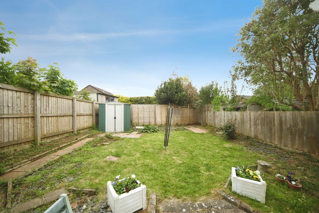 Property photo 2 of 16
