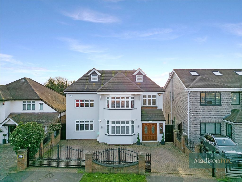 Property photo 1 of 47 Picture No. 57
