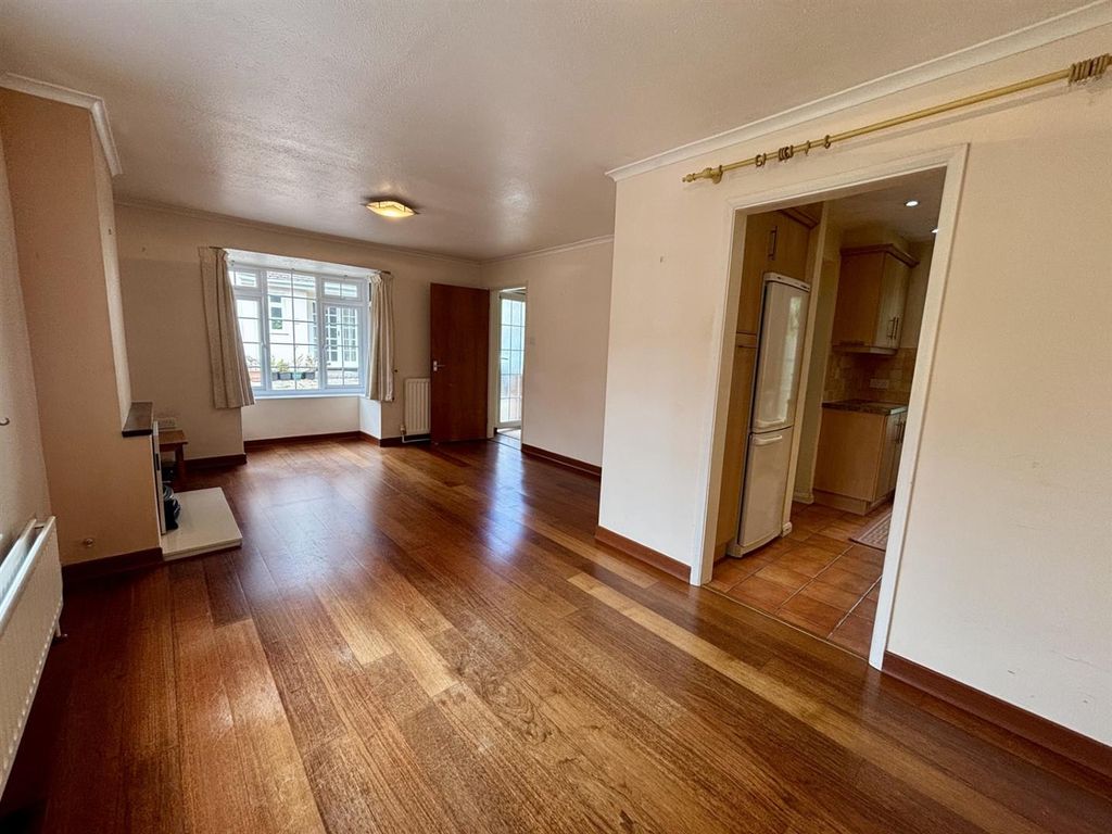 Property photo 3 of 11 Living Room 2.Jpg