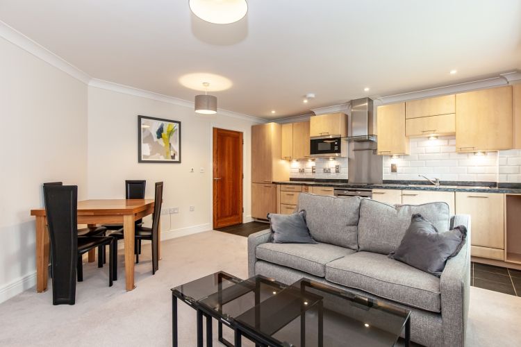 Property photo 1 of 10 165646