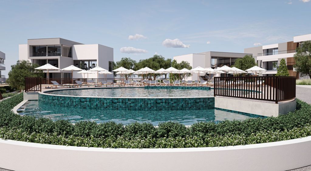 Property photo 1 of 30