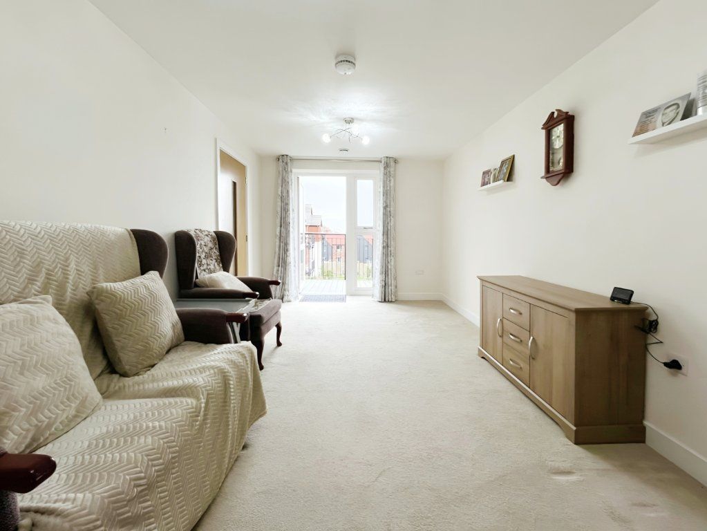 Property photo 3 of 11 Picture No. 52