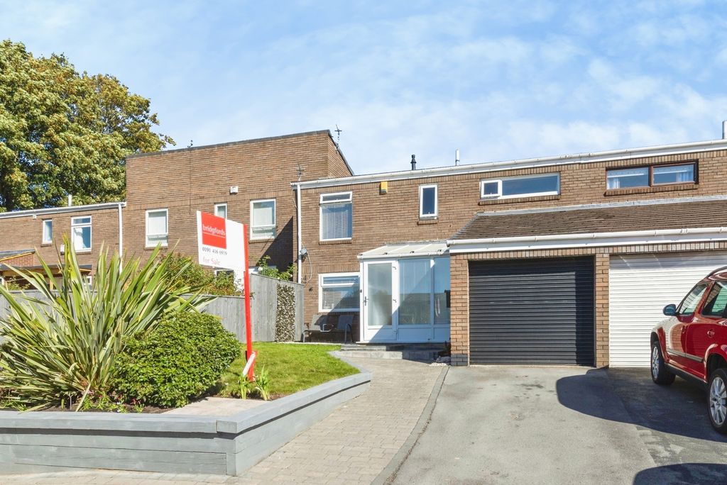 Property photo 1 of 21 Pbox-Img.Jpg