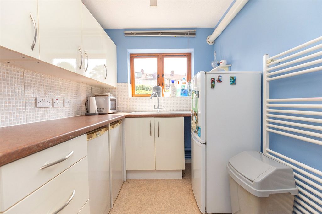 Property photo 1 of 10 Picture No. 04