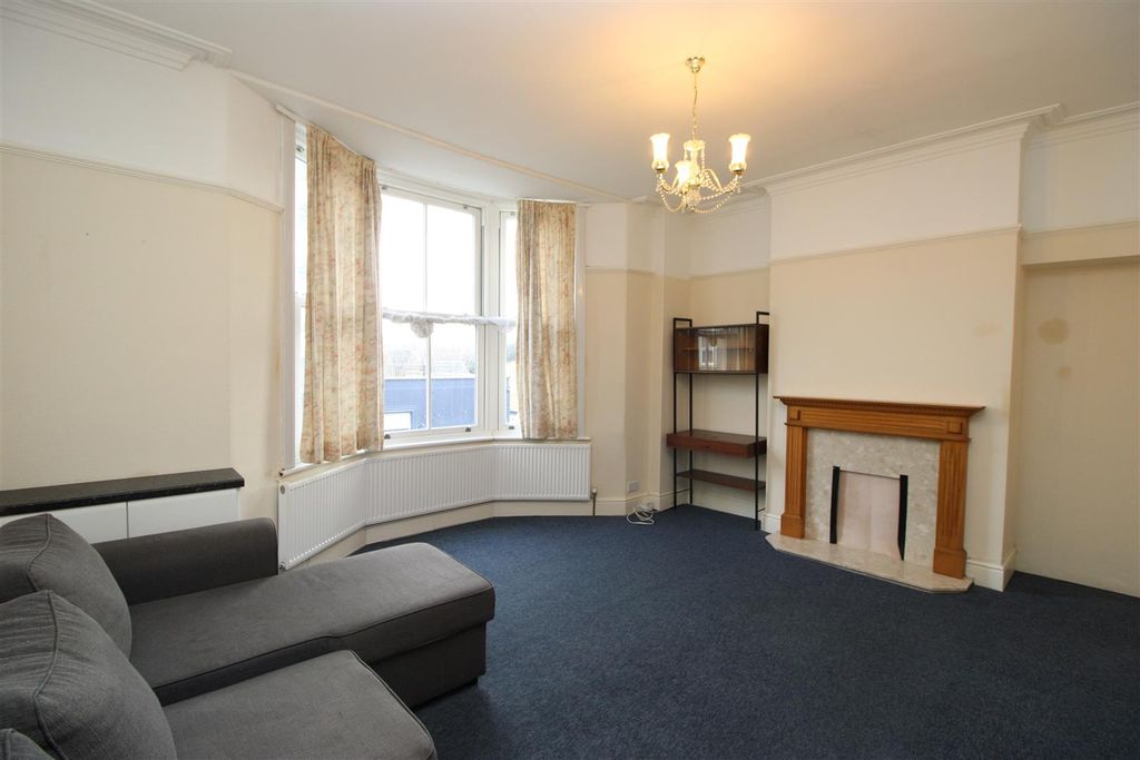 Property photo 2 of 6 Img_1889.Jpg