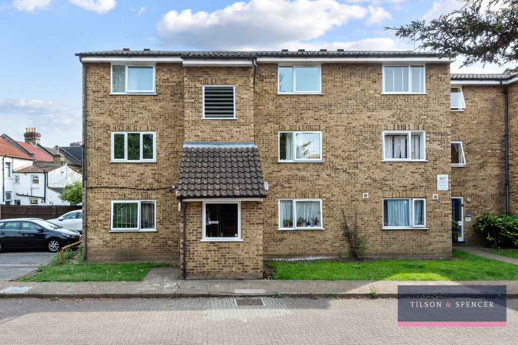 Property photo 1 of 12 1