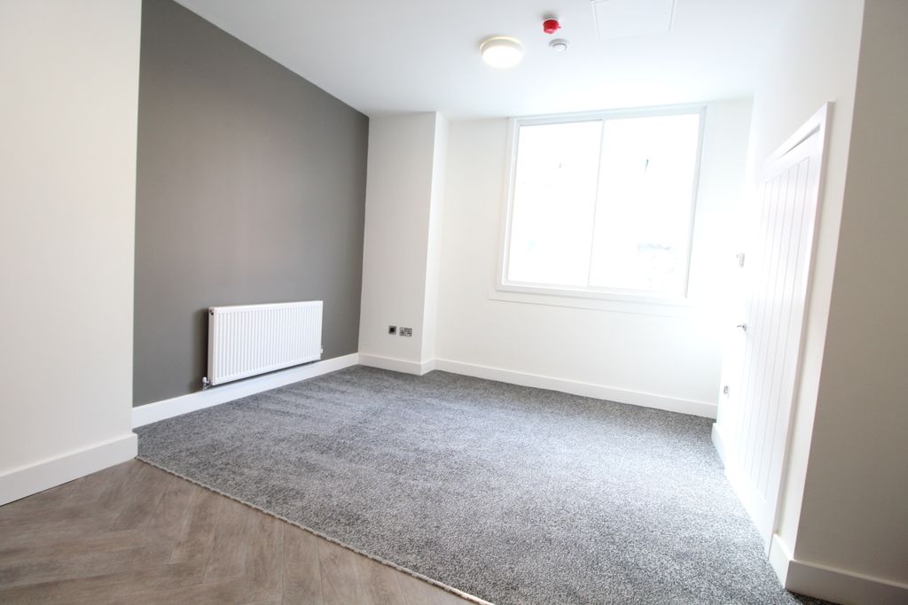 Property photo 3 of 5 Img_7355