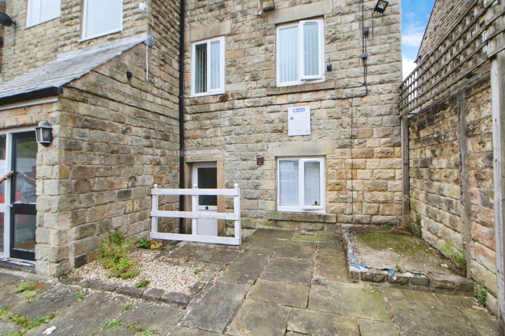 Property photo 2 of 10 Picture No. 05