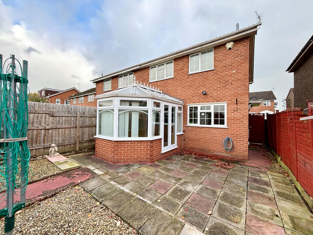 Property photo 2 of 9