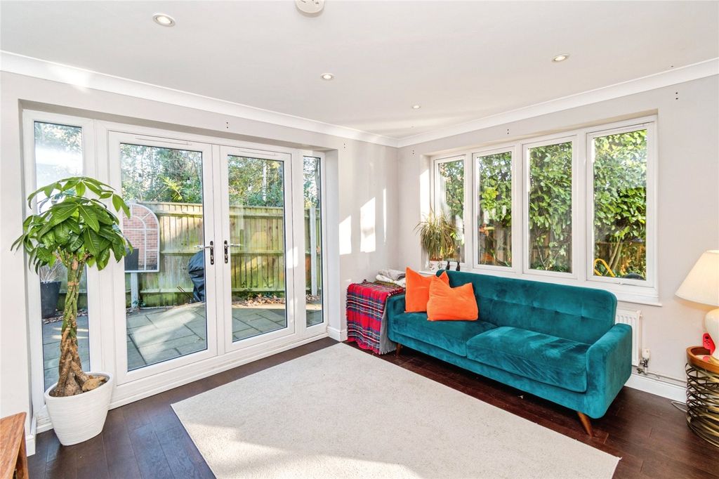 Property photo 3 of 20 Picture No. 10