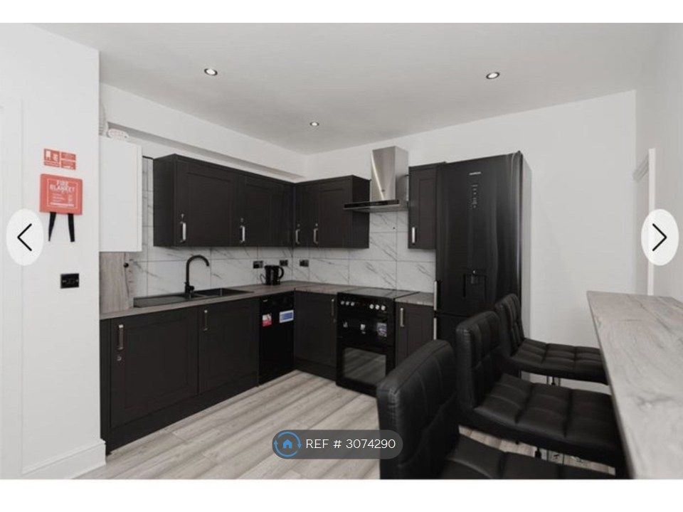 Property photo 2 of 3