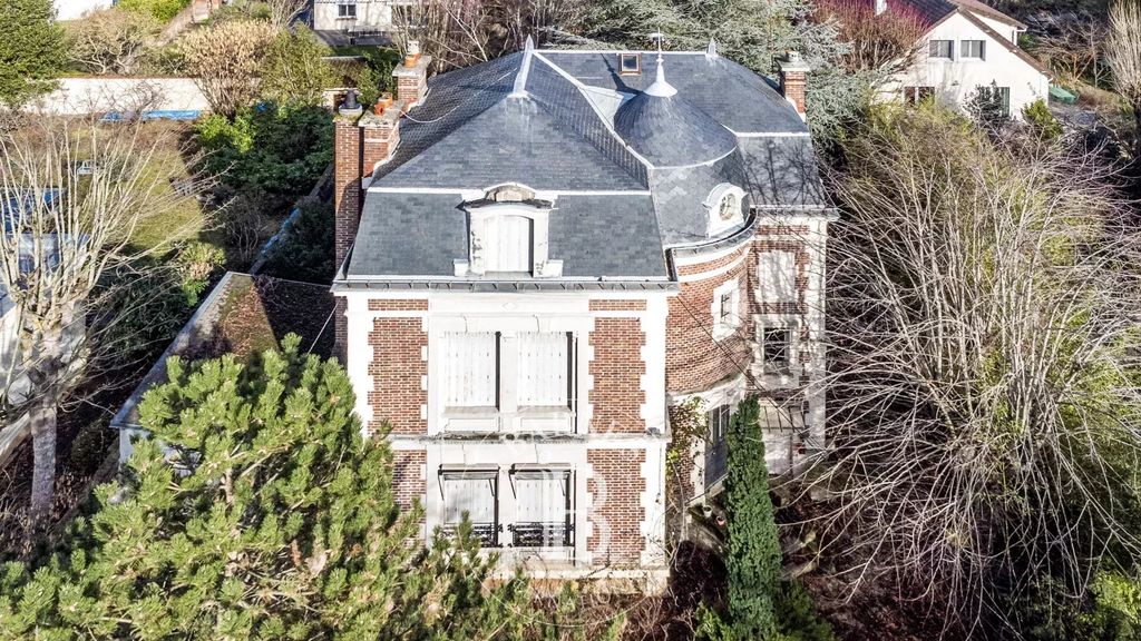 Property photo 3 of 16