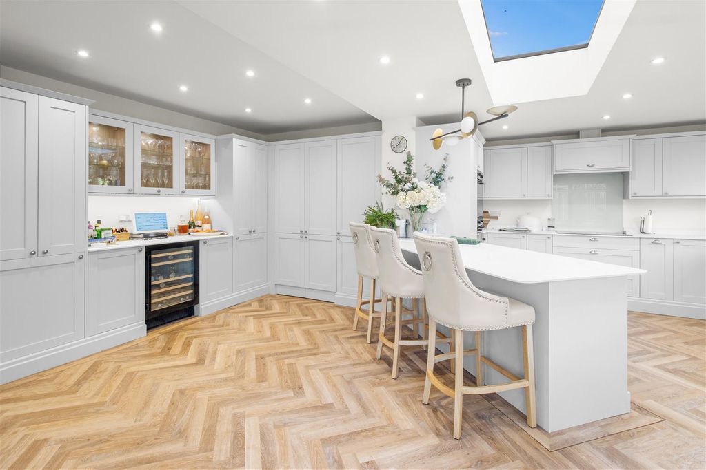 Additional image 7 of 4 bed detached house for saleEastbourne Road, Willingdon, Eastbourne BN20