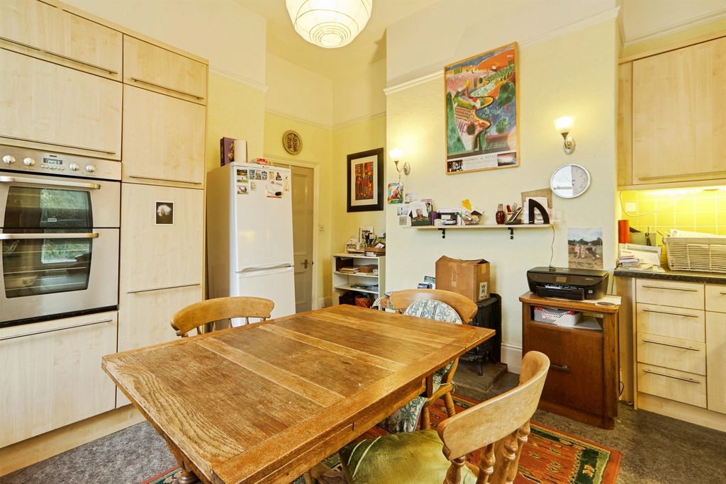 Additional image 7 of 2 bed flat for saleShann Lane, Keighley BD20