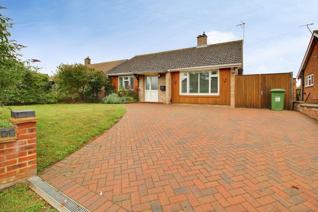 Property photo 1 of 16 Photo 14