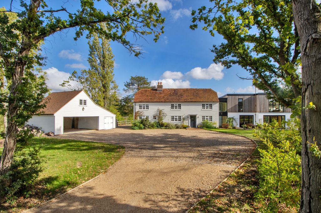 Property photo 1 of 29 Dislingbury Fh