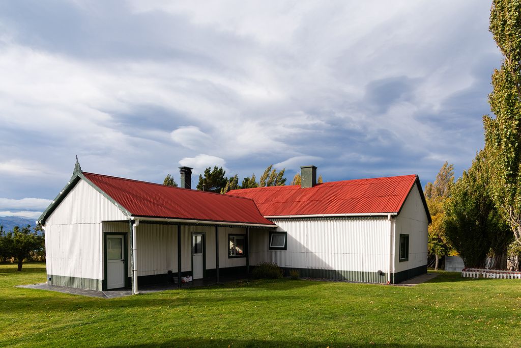 Property photo 3 of 31