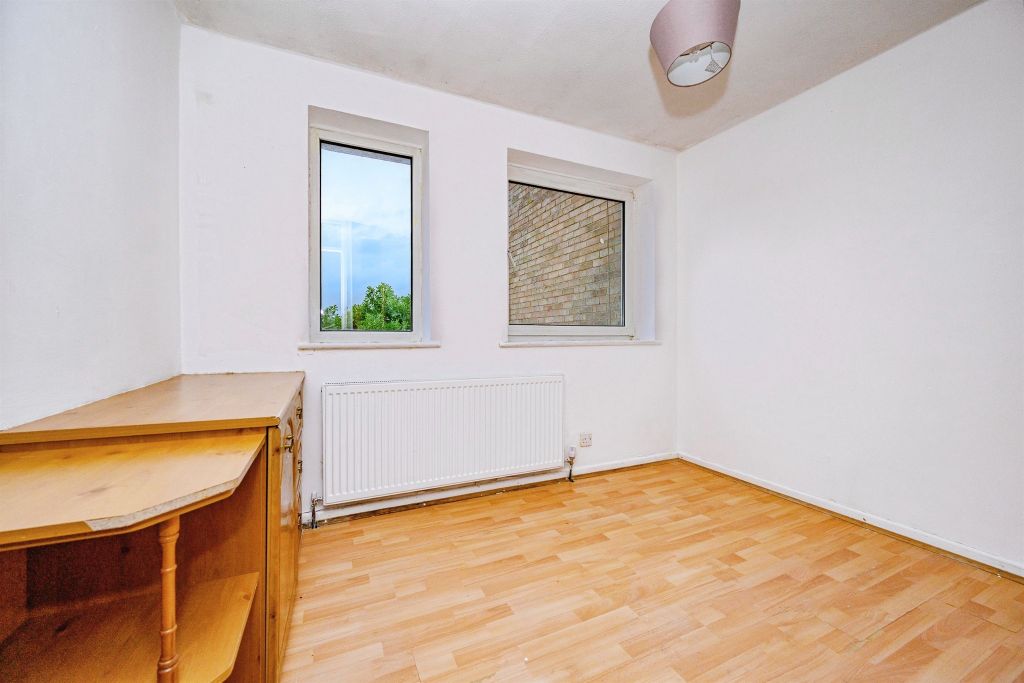 Property photo 3 of 21