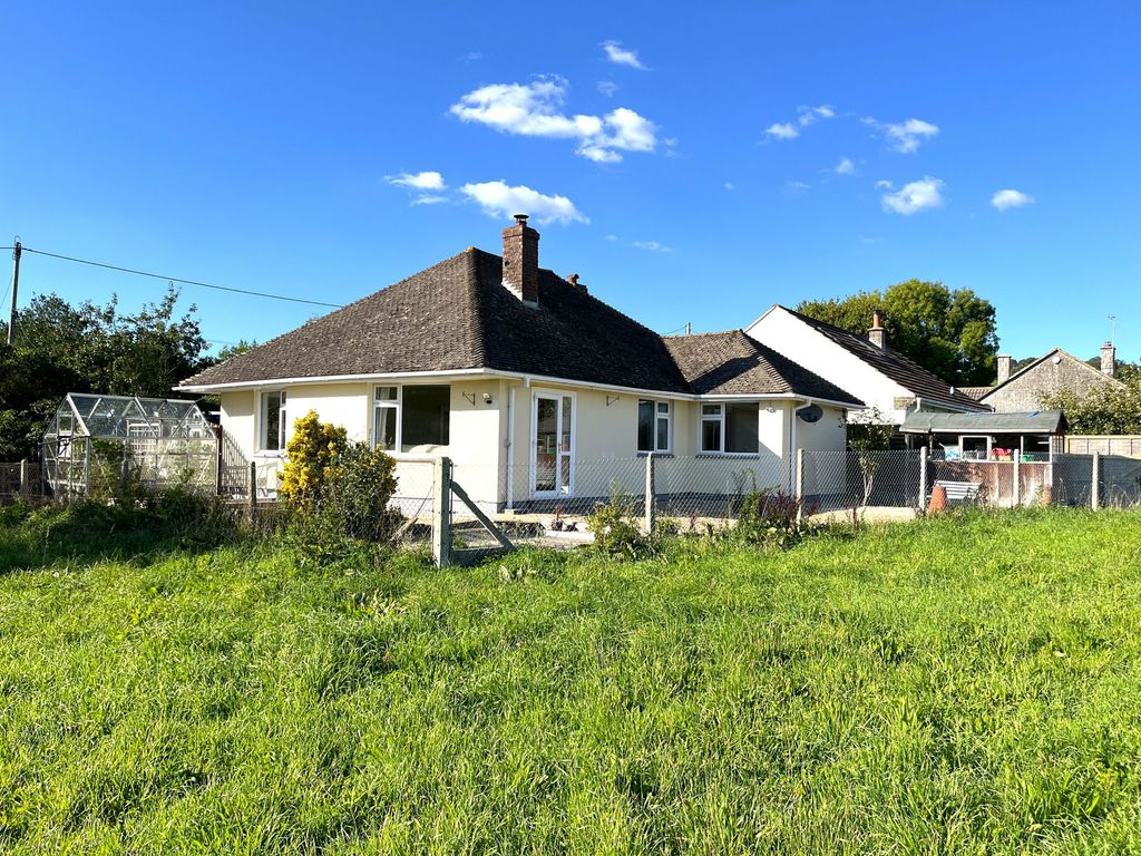 Property photo 1 of 30