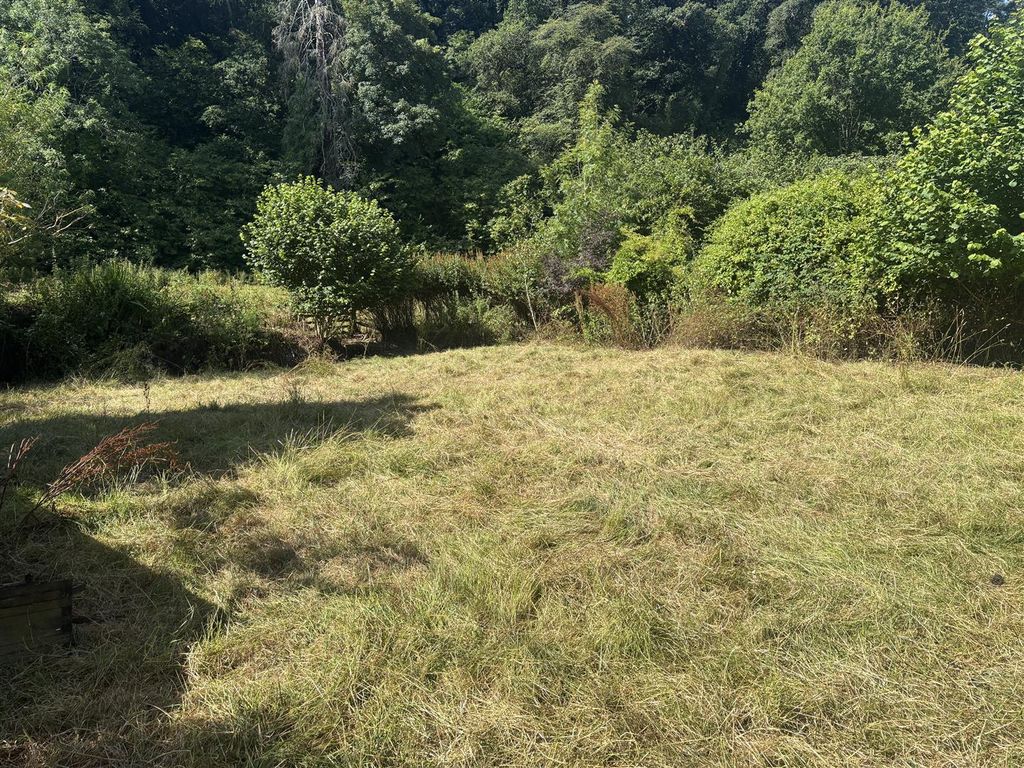 Property photo 2 of 2 Outside