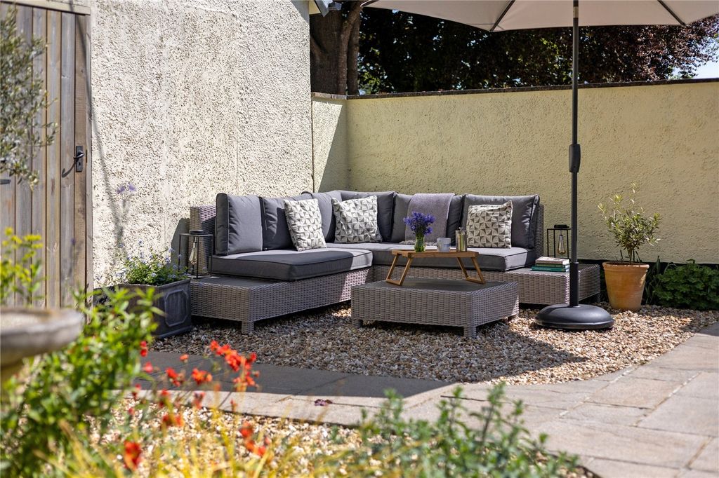 Additional image 21 of 6 bed detached house for saleWest Hill Road, West Hill, Ottery St. Mary, Devon EX11