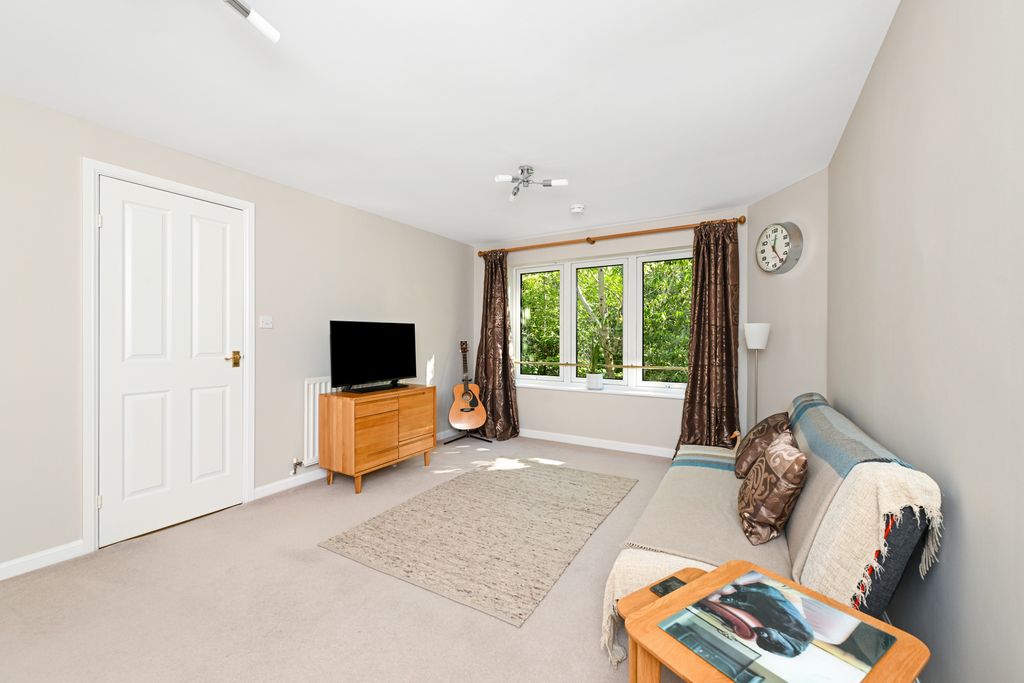 Property photo 3 of 14 Property Image 3