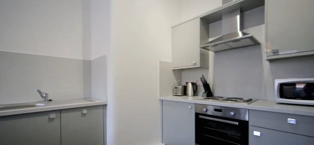 Property photo 3 of 7 Photo 3