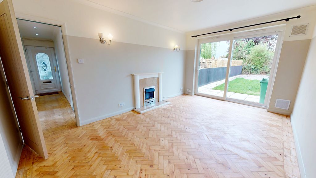 Property photo 2 of 12 04152026_105643