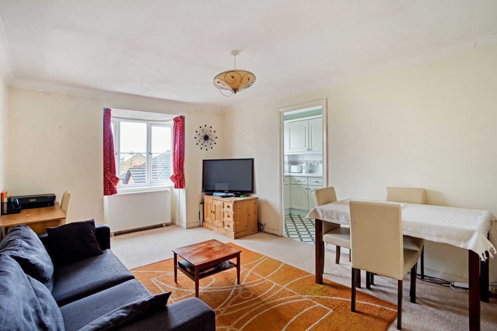 Property photo 2 of 7 Flat 15 295313 (4)