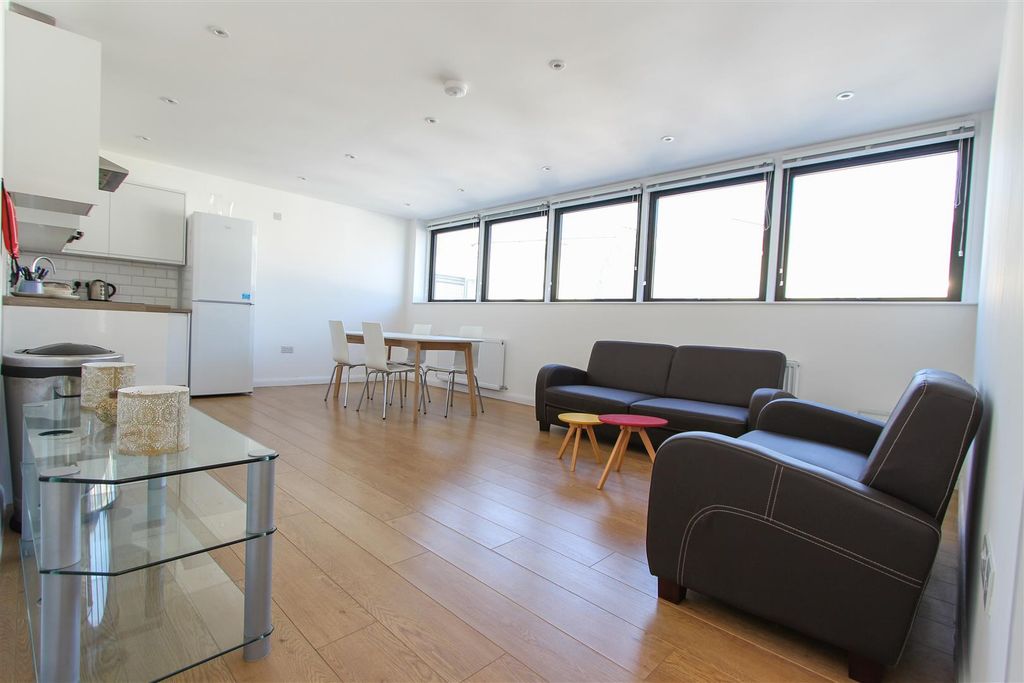 Property photo 2 of 13 Img_1800.Jpg