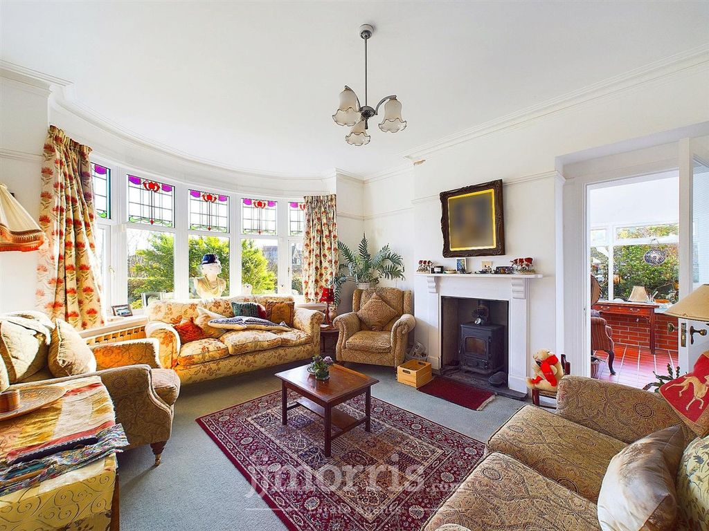 Property photo 3 of 26 Sitting Room