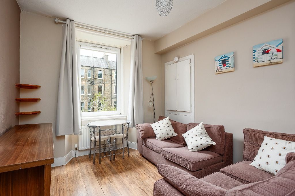 Property photo 2 of 8 Photo 2