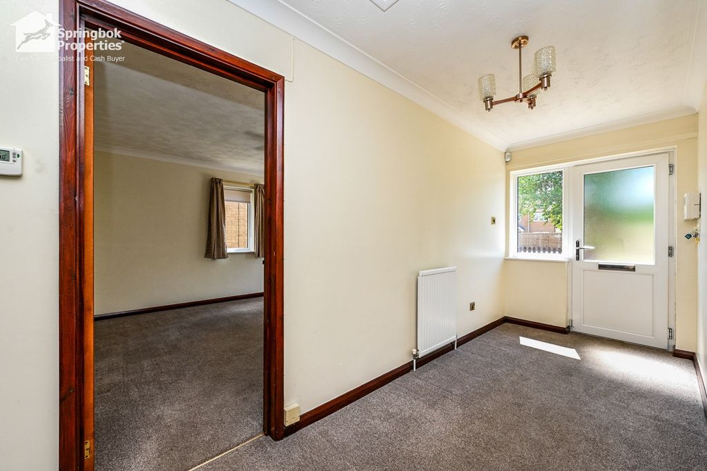 Property photo 2 of 19 Image 1